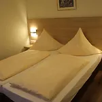 Hotel Hotel-restaurant Stern 2*