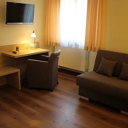Hotel-restaurant Stern 2*